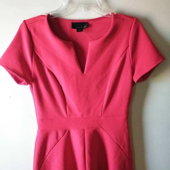 ✨2 for 25✨Attention Short Red Flared Dress - Picture 2 of 5